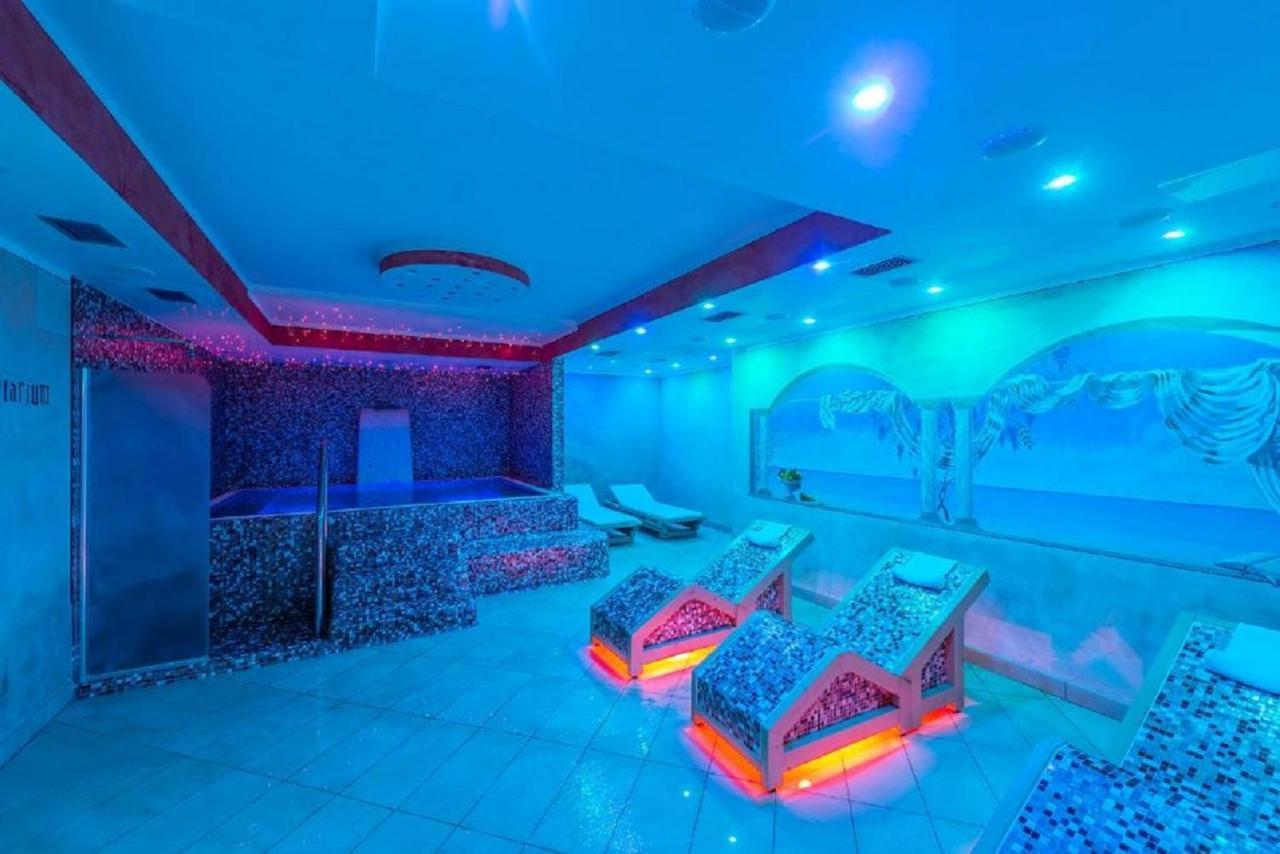 Hotel Sogno Del Benaco Лимоне-суль-Гарда Экстерьер фото